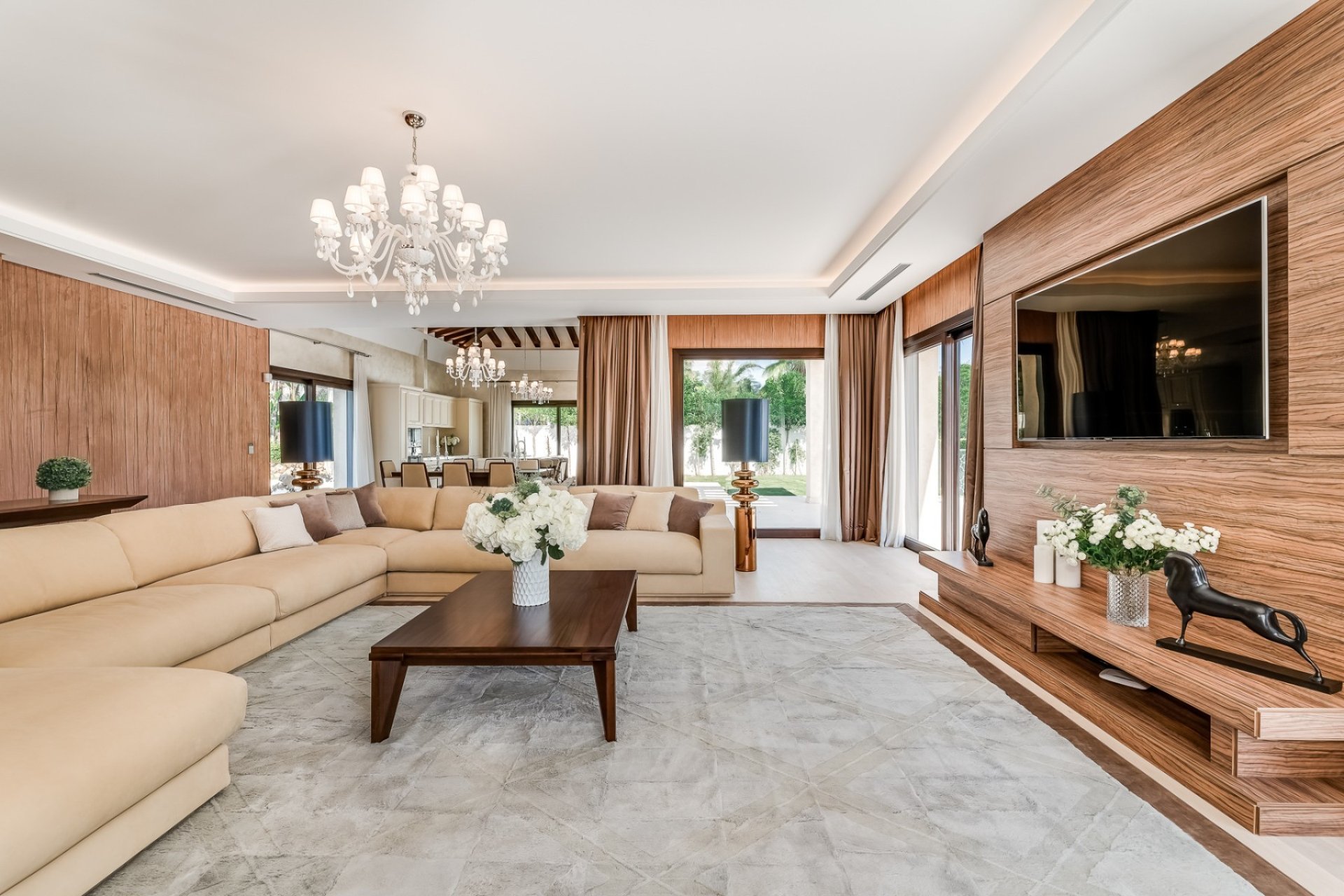 Resale - Villa -
Marbella - Nueva Andalucía