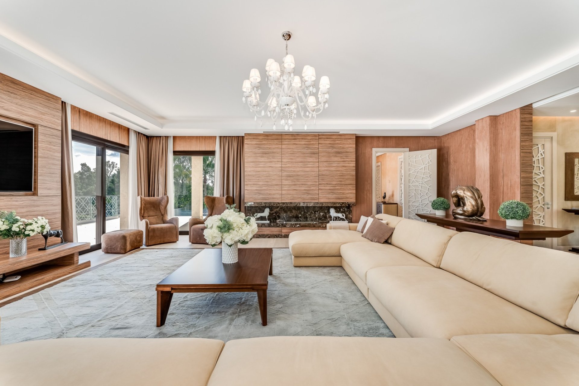 Resale - Villa -
Marbella - Nueva Andalucía