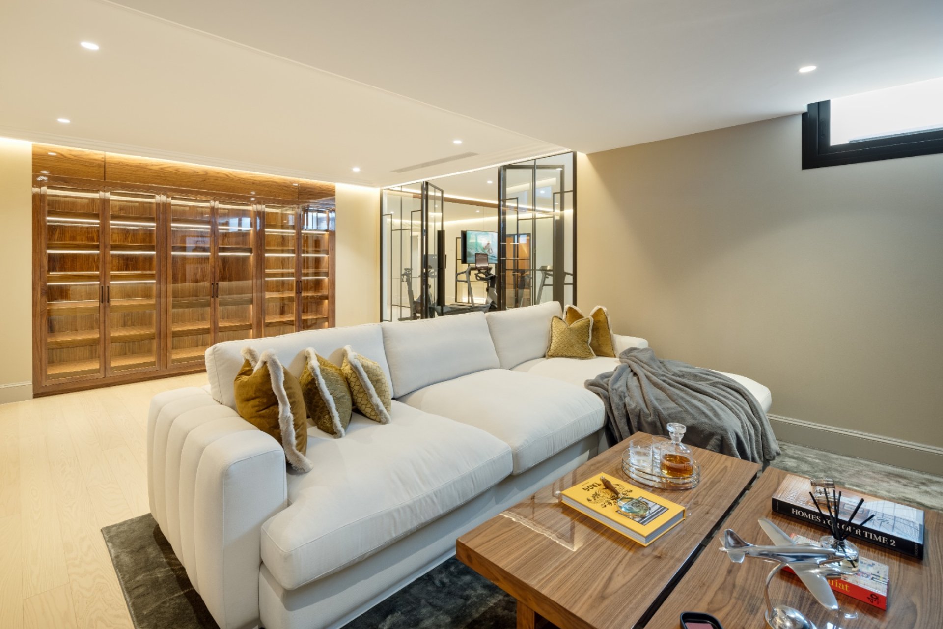 Resale - Villa -
Marbella - Sierra Blanca