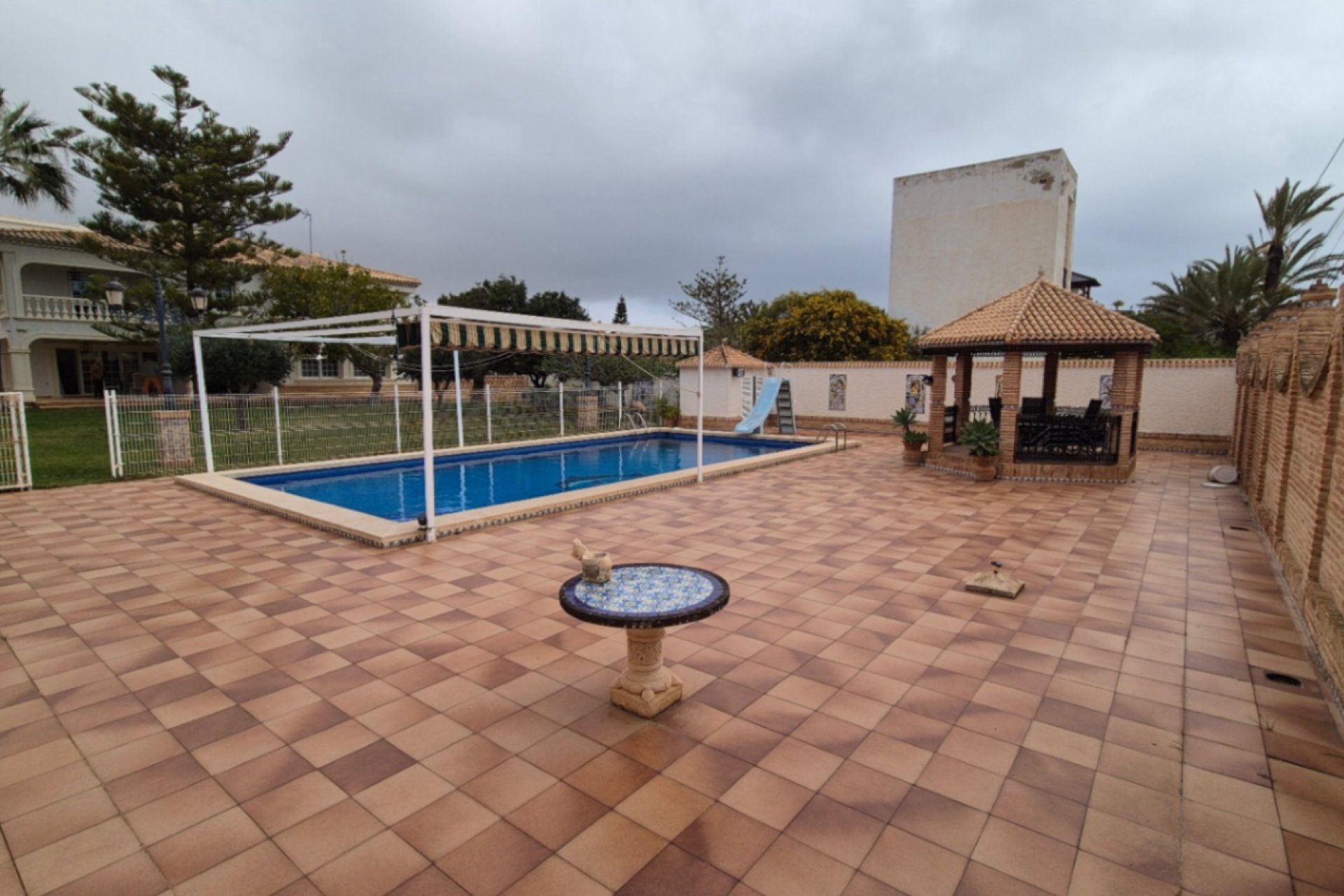 Resale - Villa -
Orihuela - Costa Blanca