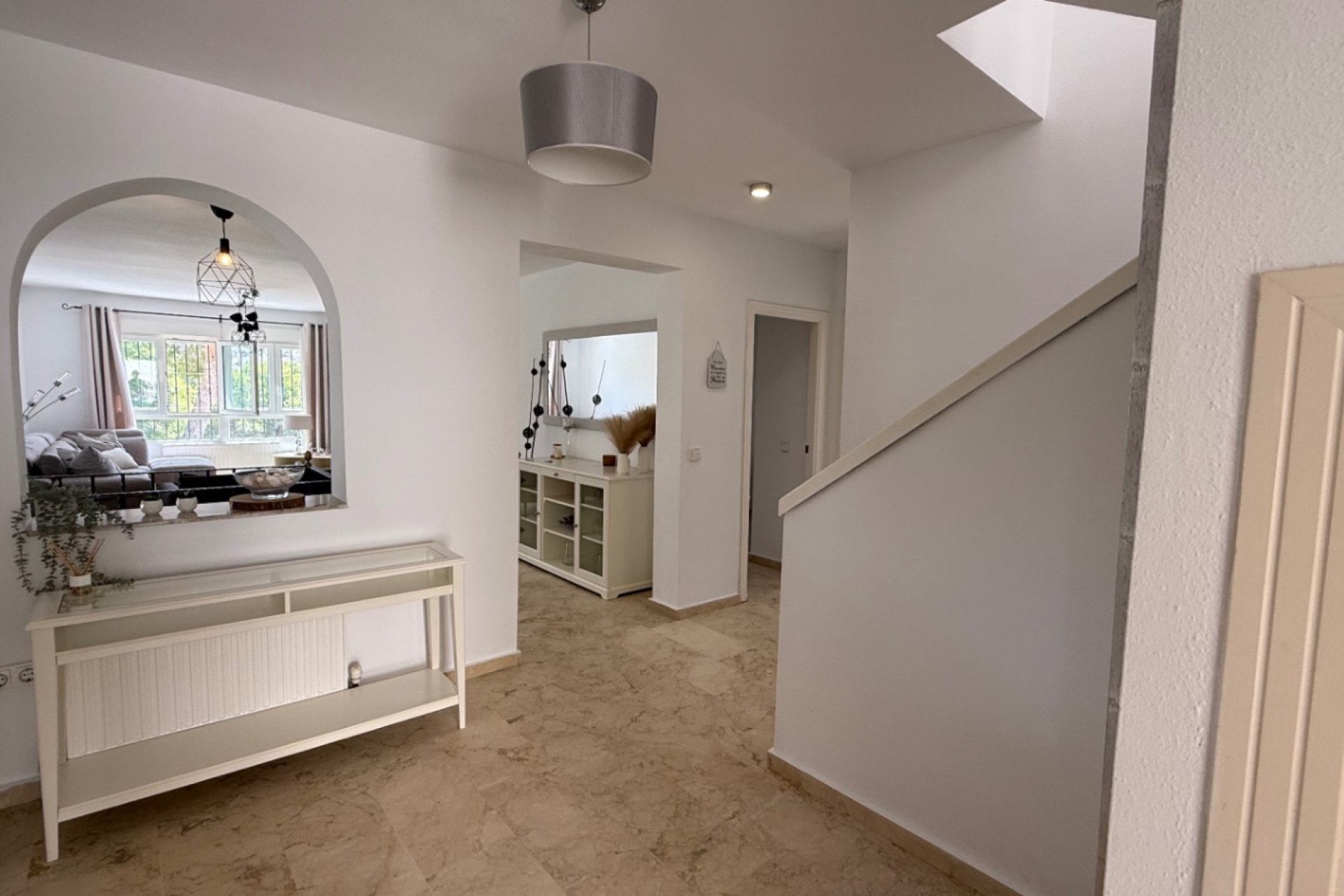 Resale - Villa -
Orihuela - Costa Blanca