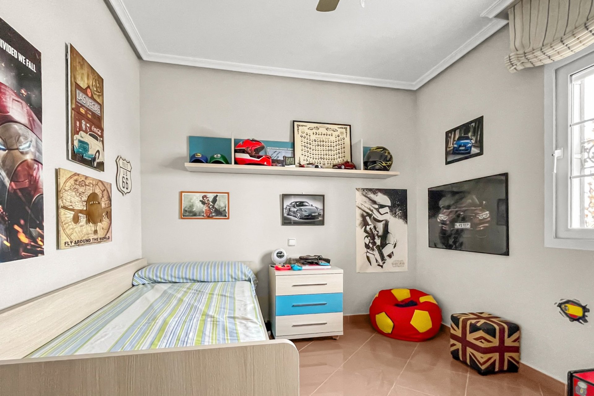 Resale - Villa -
Orihuela Costa - Los Dolses