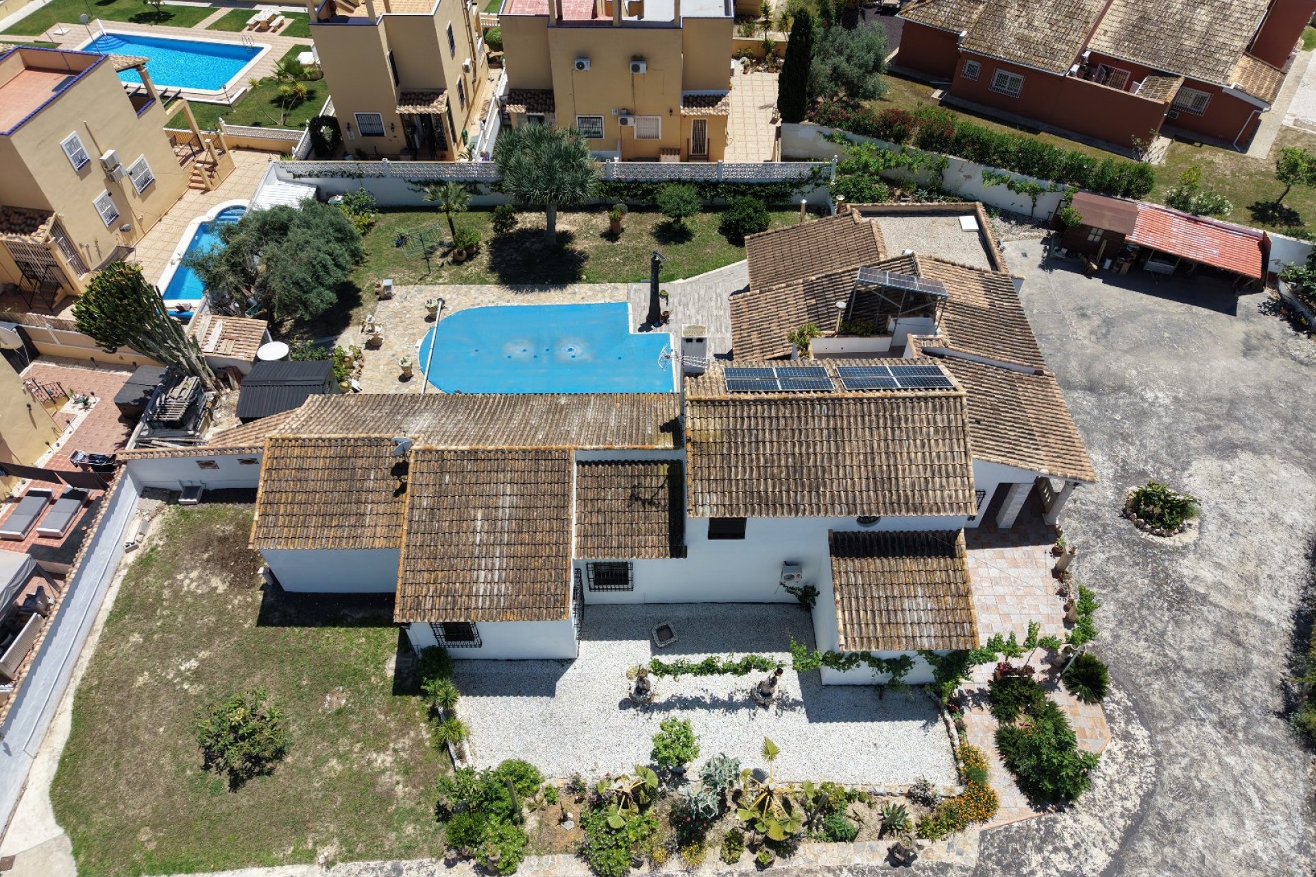 Resale - Villa -
Orihuela Costa - Villamartín