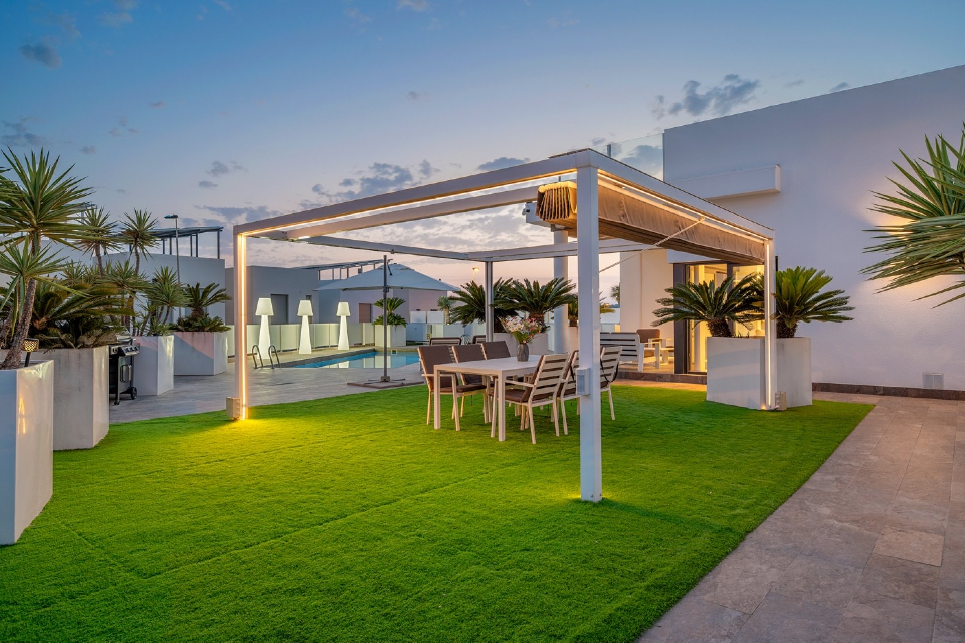 Resale - Villa -
Orihuela Costa - Villamartín