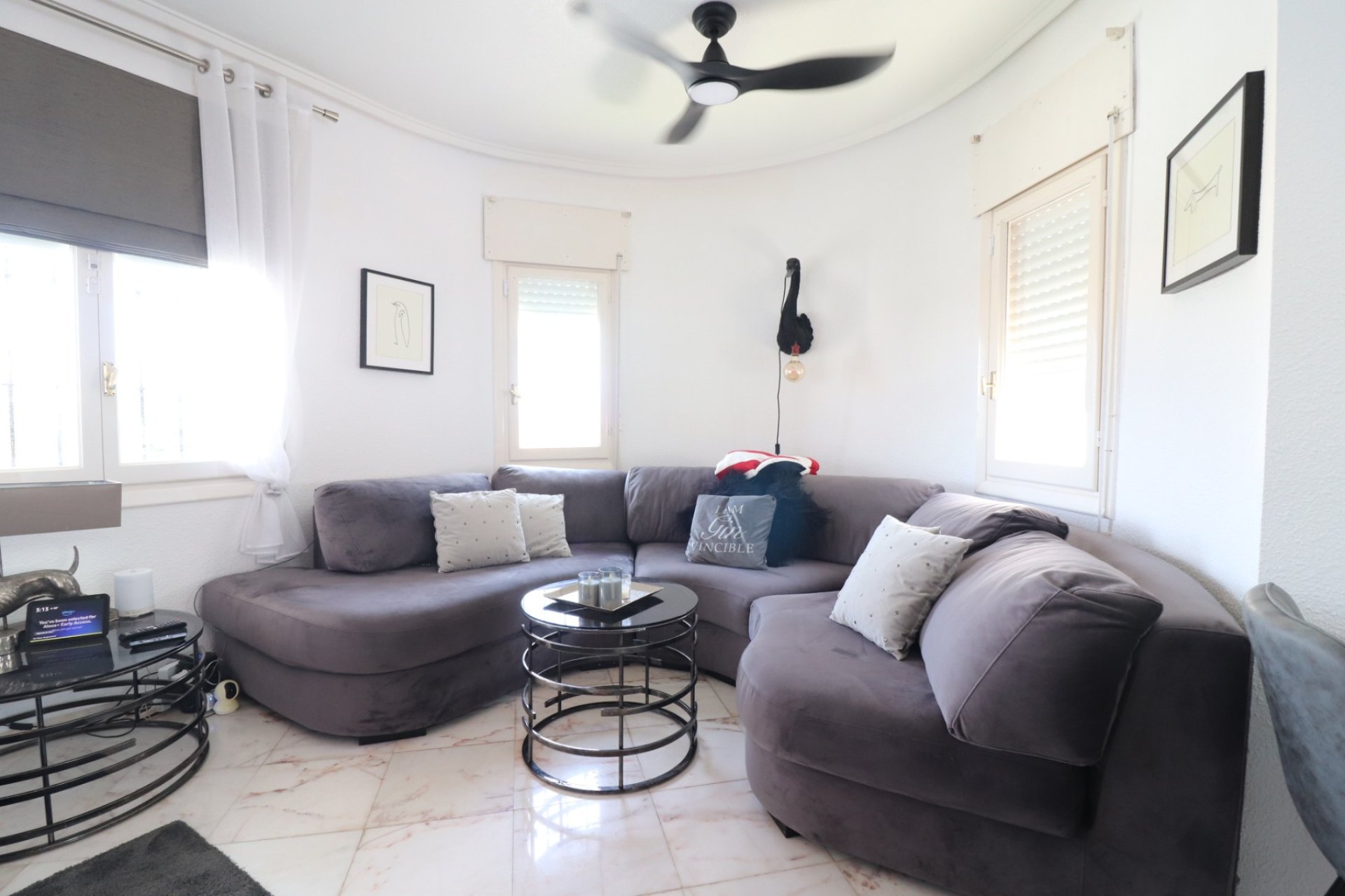 Resale - Villa -
Orihuela Costa - Villamartín