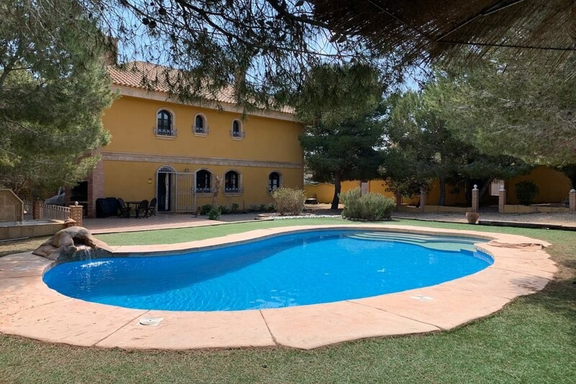 Resale - Villa -
Rojales - Ciudad Quesada