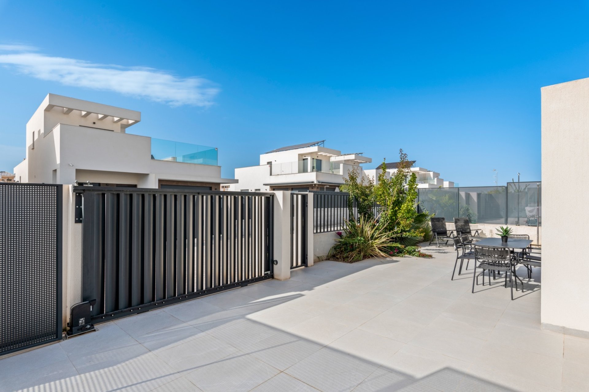 Resale - Villa -
San Fulgencio - La Marina
