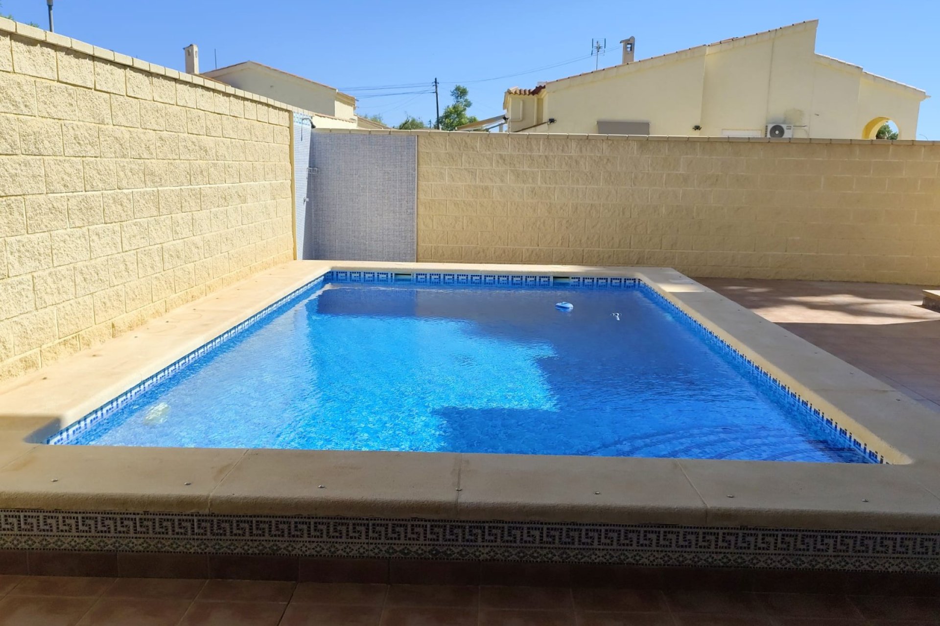 Resale - Villa -
San Fulgencio - La Marina