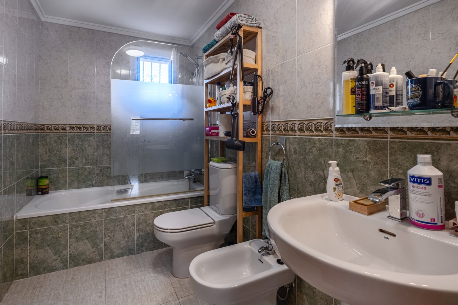 Resale - Villa -
Santa Pola - Gran Alacant