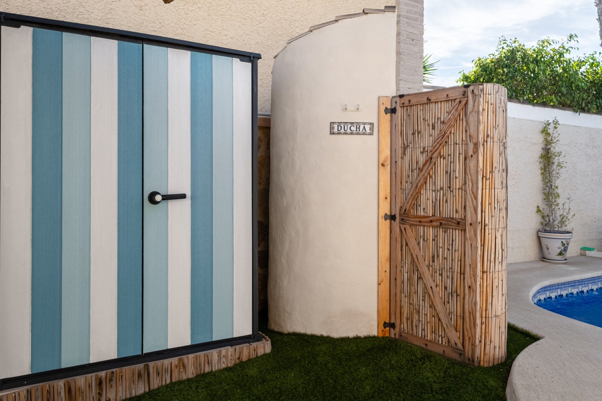 Resale - Villa -
Santa Pola - Gran Alacant