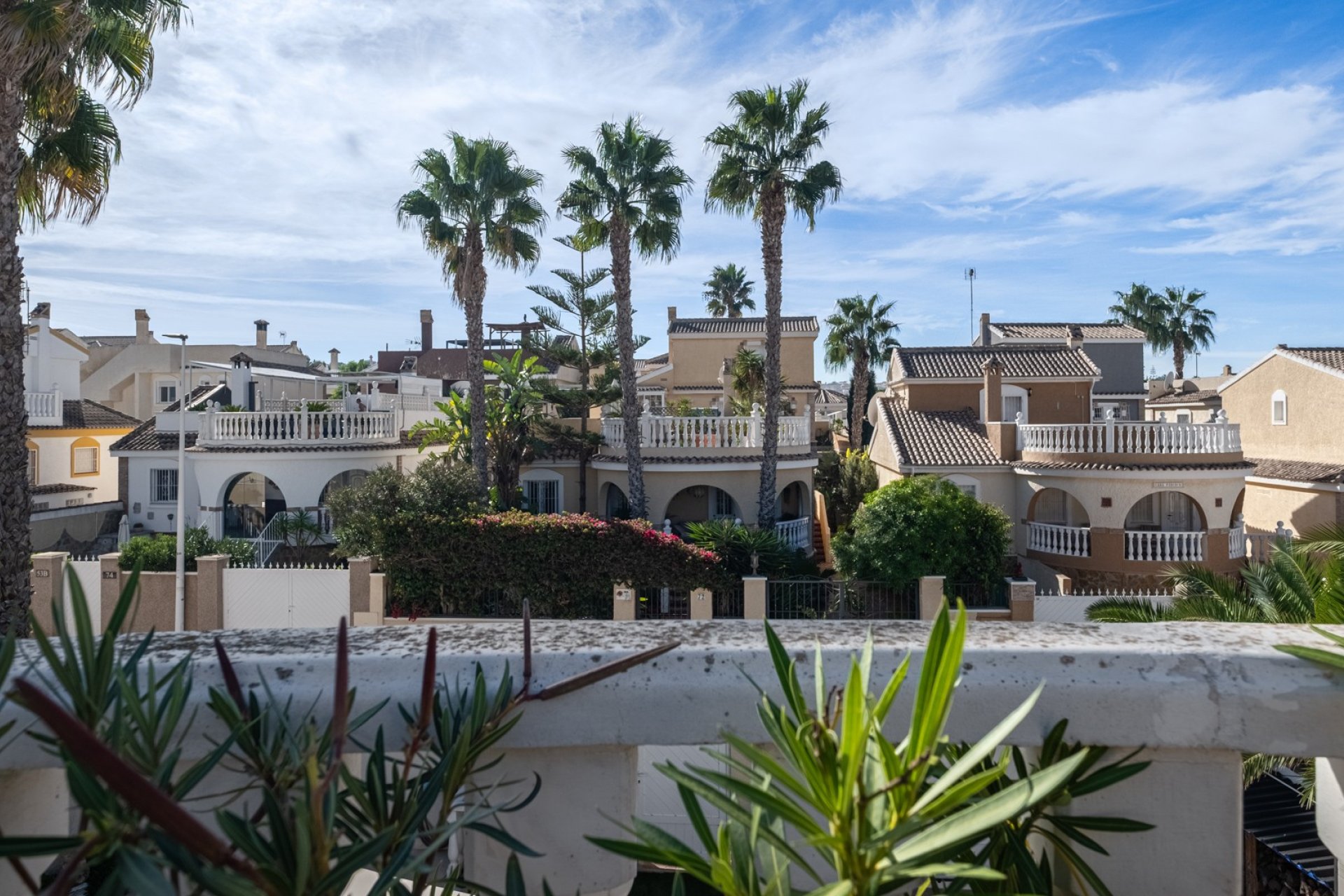 Resale - Villa -
Santa Pola - Gran Alacant