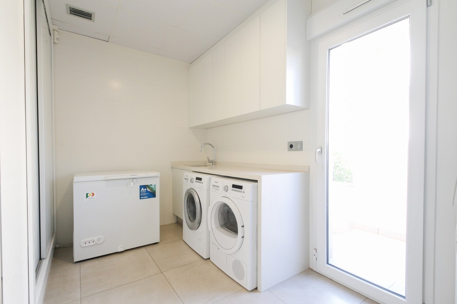 Resale - Villa -
Torrevieja - Aguas Nuevas
