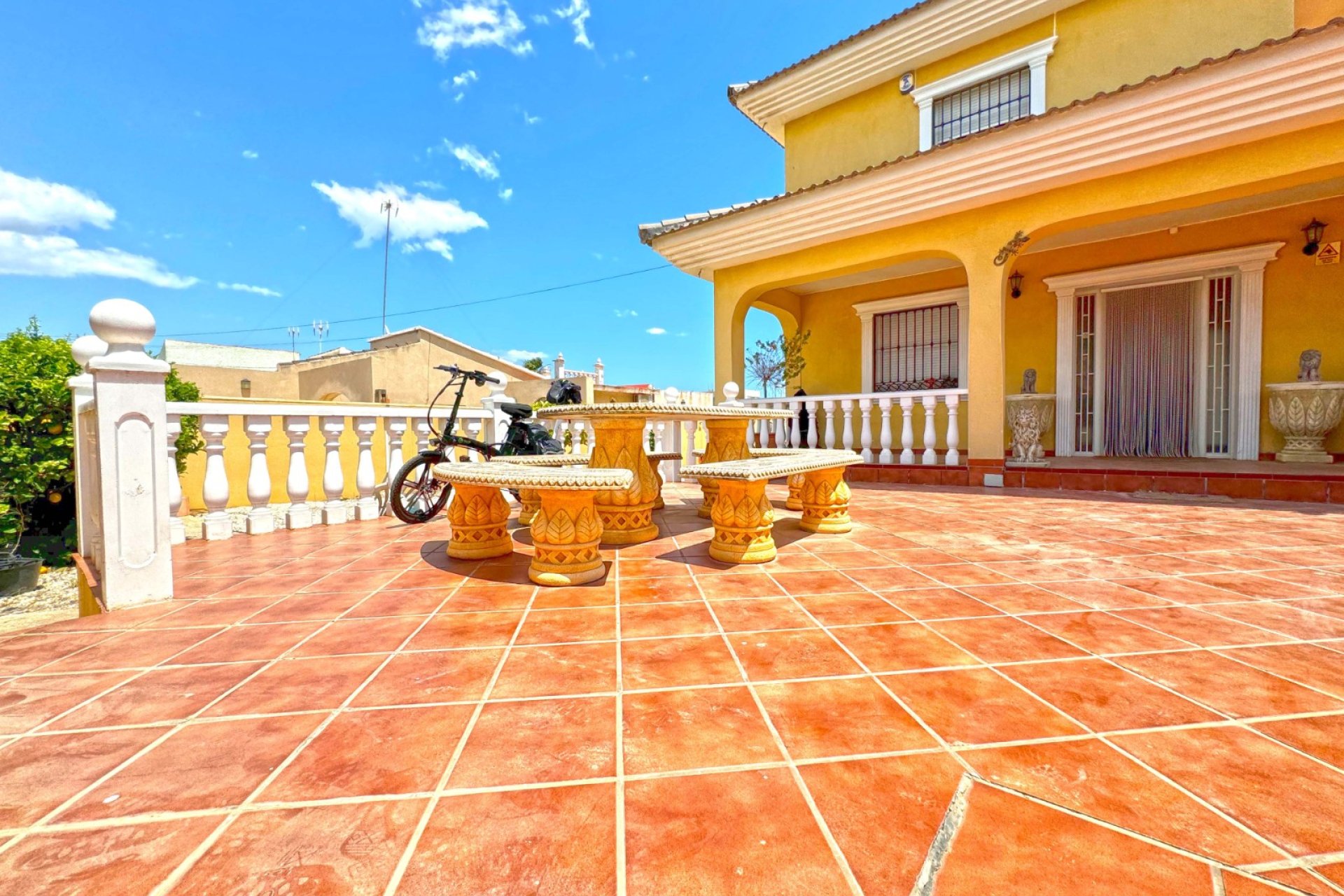 Resale - Villa -
Torrevieja - Los Balcones