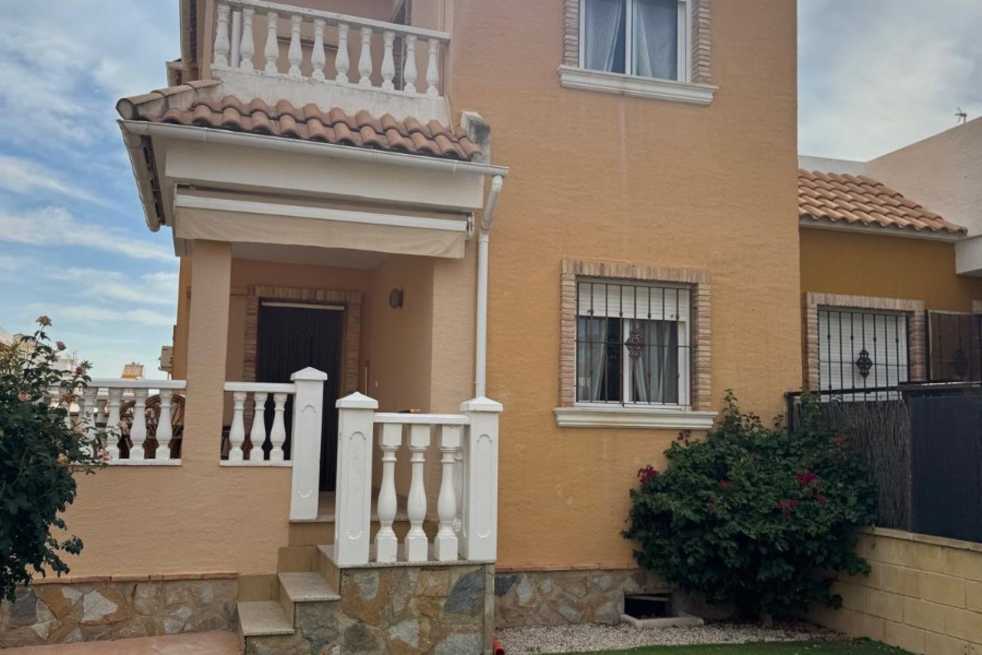 Reventa - Adosado -
Ciudad Quesada - Doña Pepa