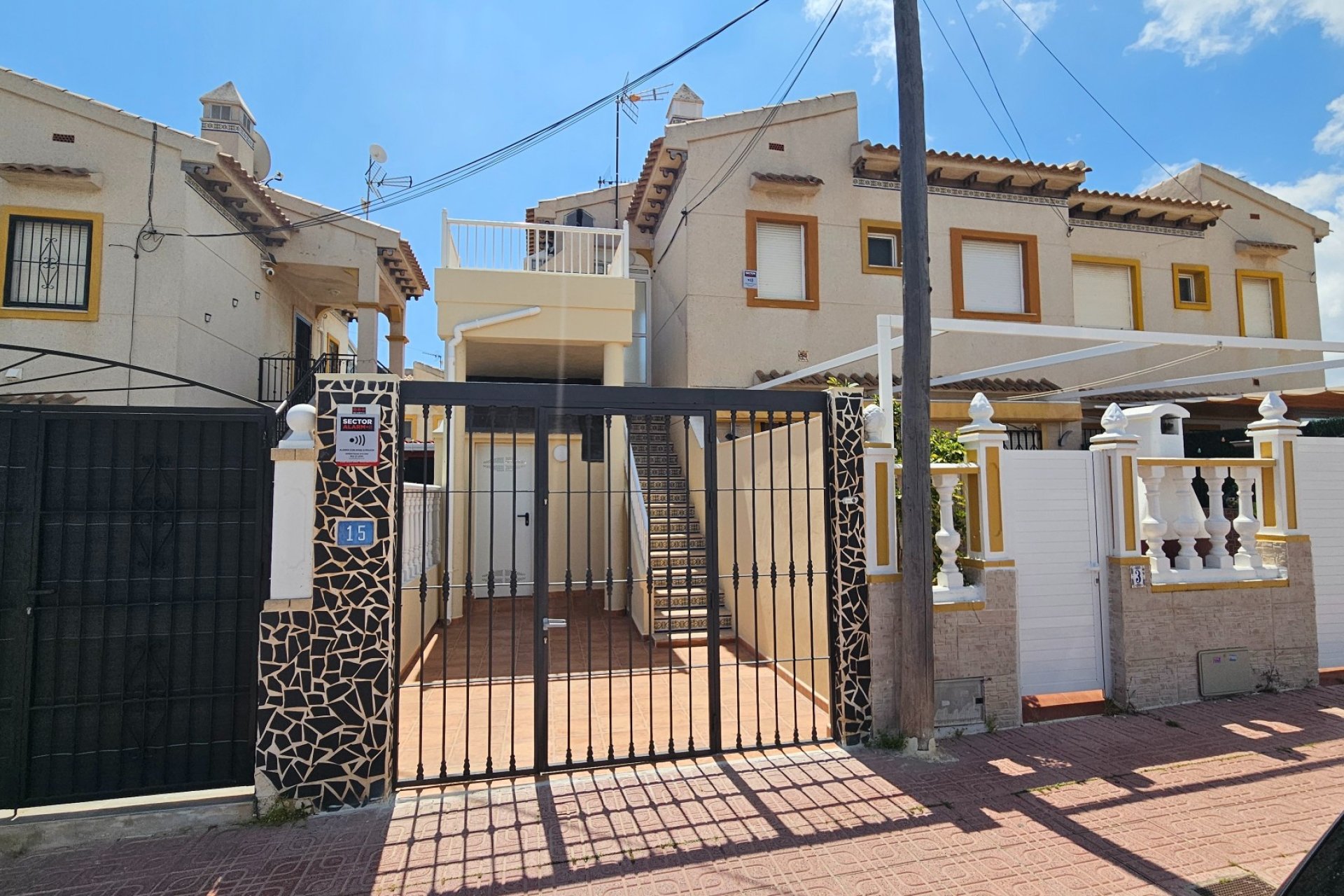 Reventa - Adosado -
Orihuela Costa - Playa Flamenca