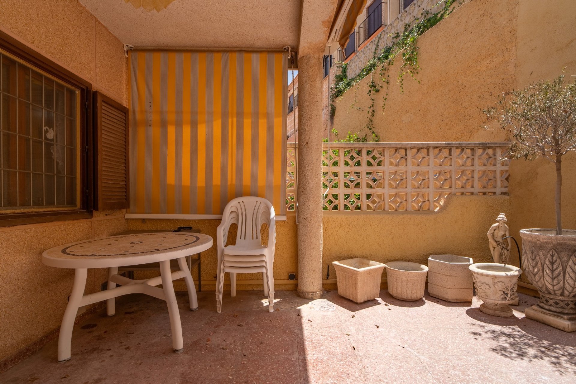 Reventa - Adosado -
Torrevieja - Cabo Cervera