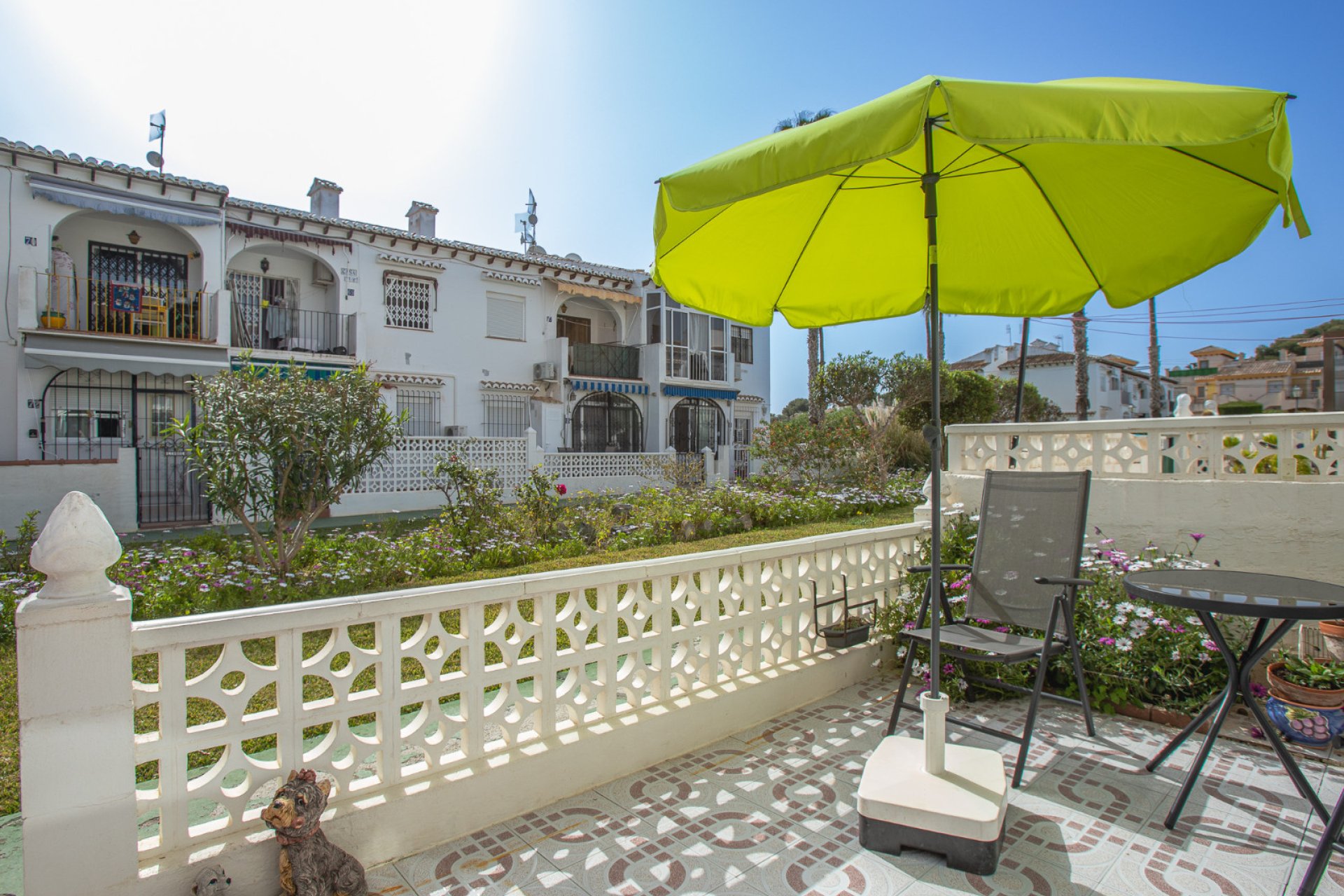 Reventa - Adosado -
Torrevieja - Lago Jardin