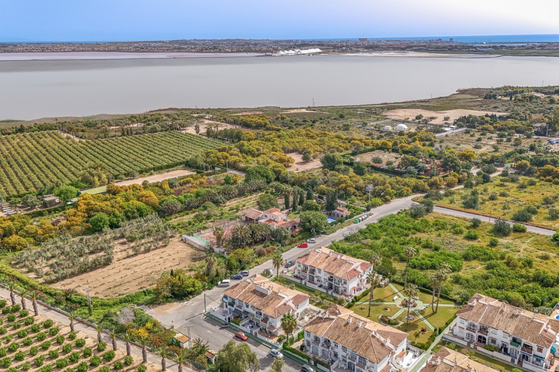 Reventa - Adosado -
Torrevieja - Lago Jardin