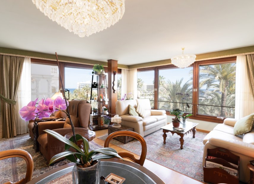 Reventa - apartment -
Alicante - - Centro  -