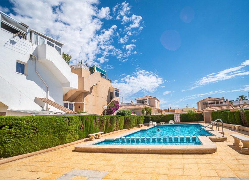 Reventa - apartment -
Alicante - La Florida