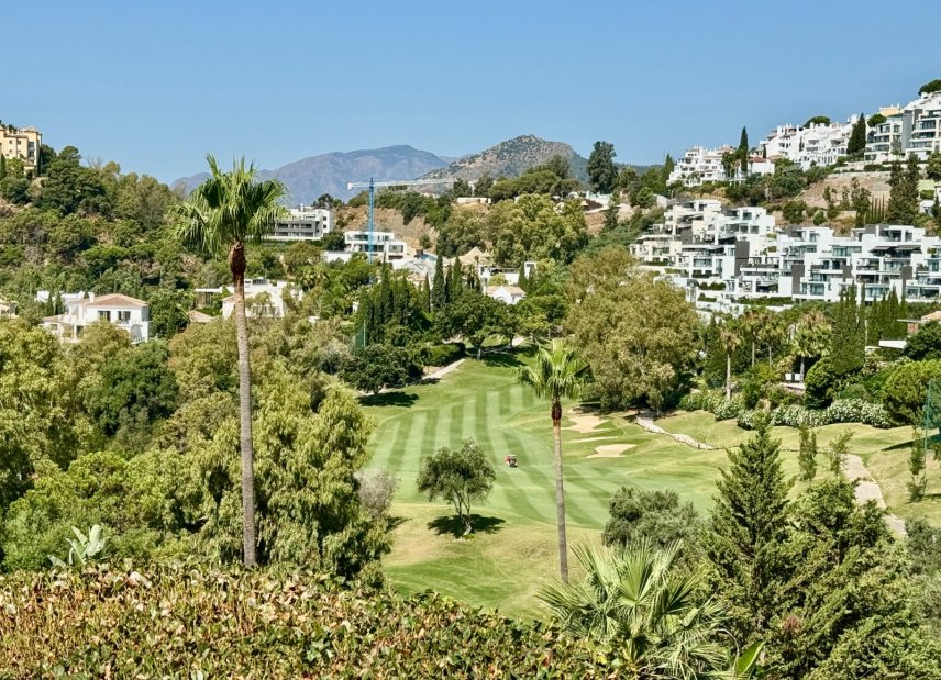 Reventa - apartment -
Benahavis - La Quinta