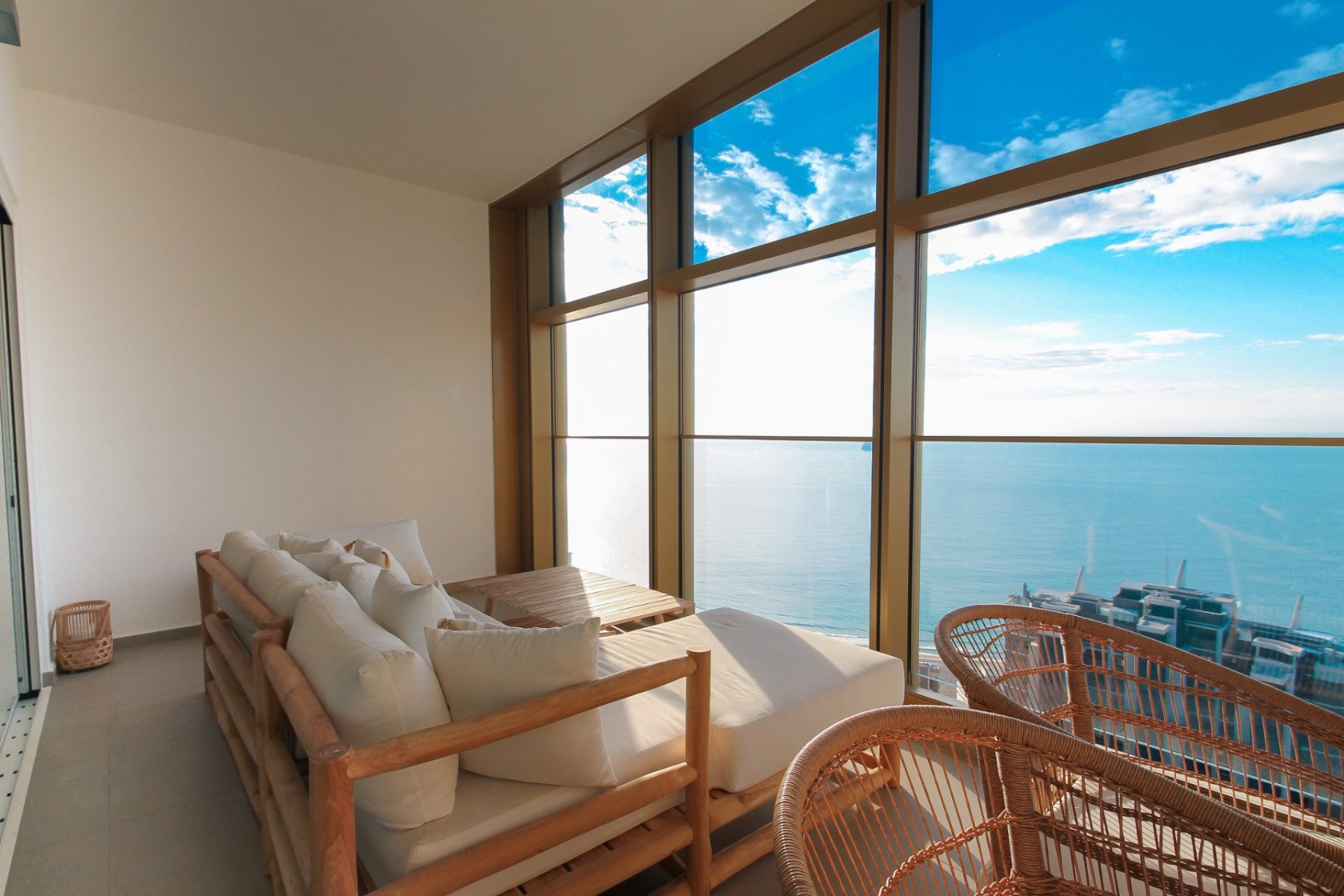 Reventa - apartment -
Benidorm - Zona de Poniente