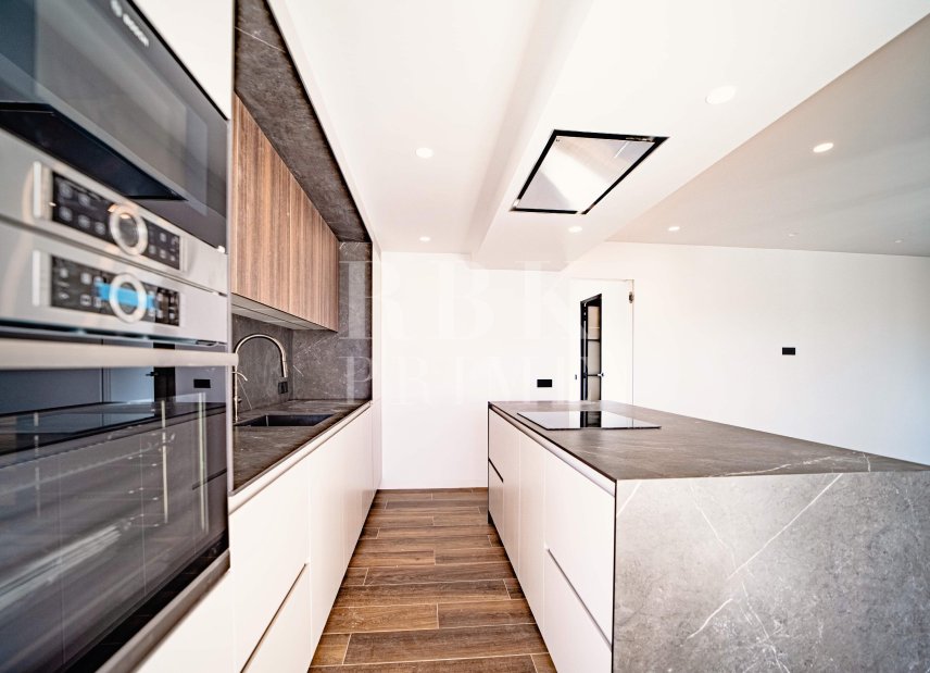 Reventa - apartment -
Calvià - Puerto Portals