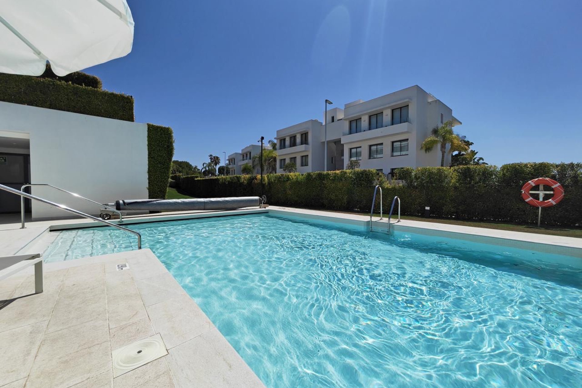 Reventa - apartment -
Estepona - New Golden Mile