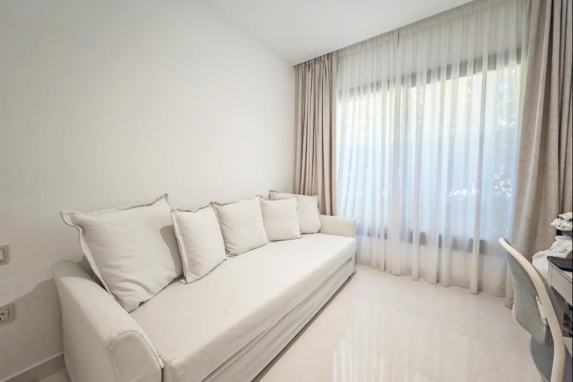Reventa - apartment -
Estepona - New Golden Mile