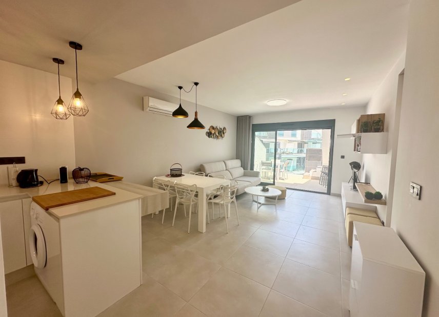Reventa - apartment -
Guardamar del Segura - El Raso