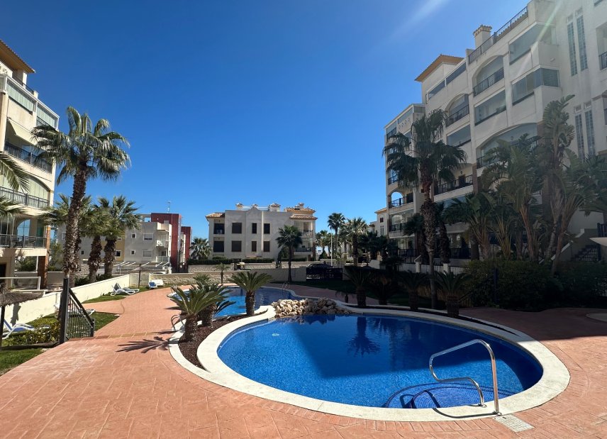 Reventa - apartment -
Guardamar del Segura - Marjal Beach