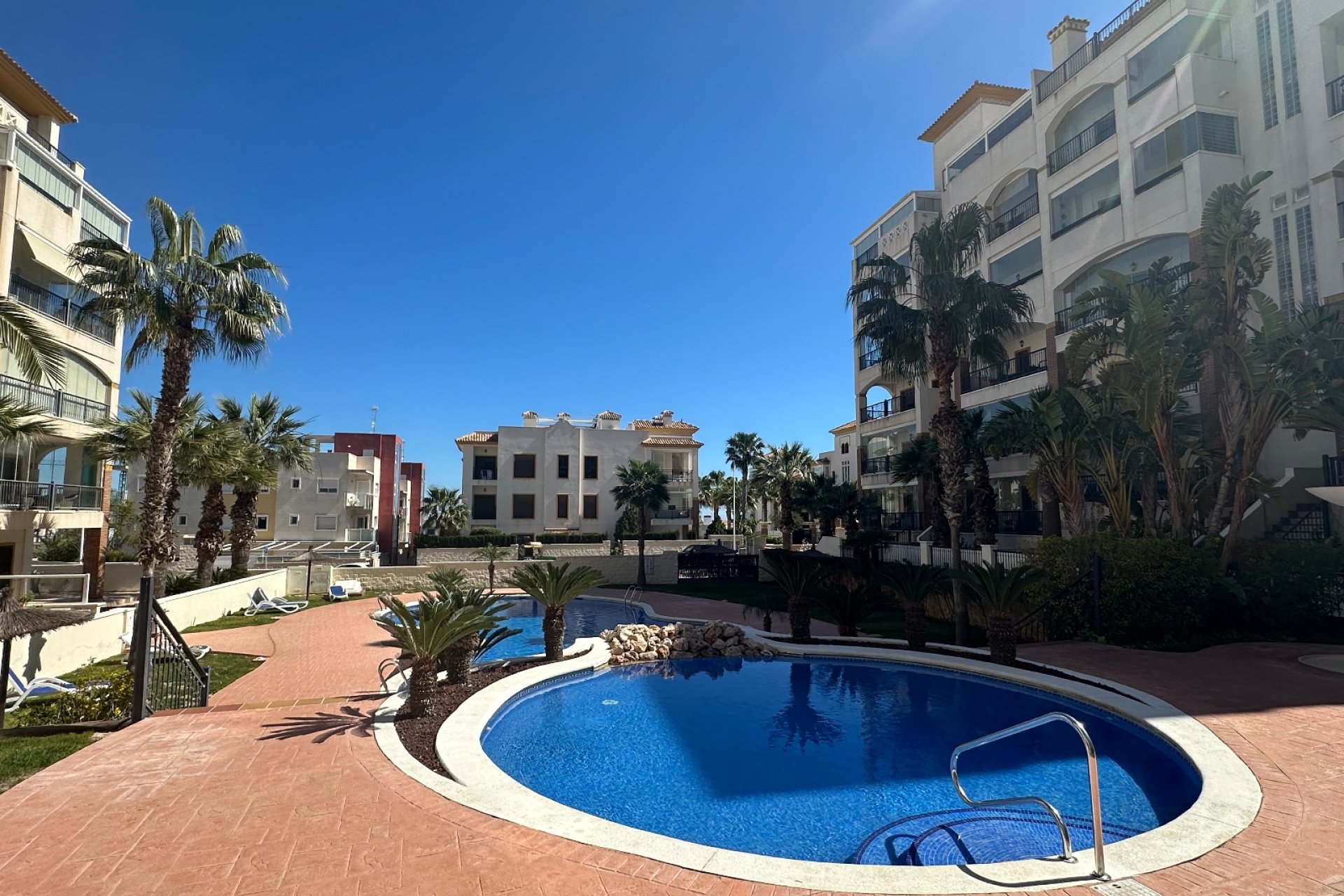 Reventa - apartment -
Guardamar del Segura - Marjal Beach