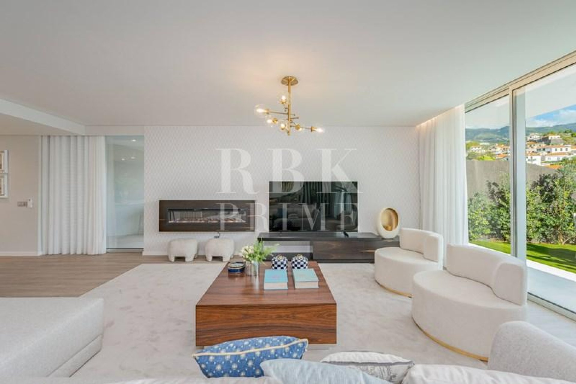 Reventa - apartment -
Madeira