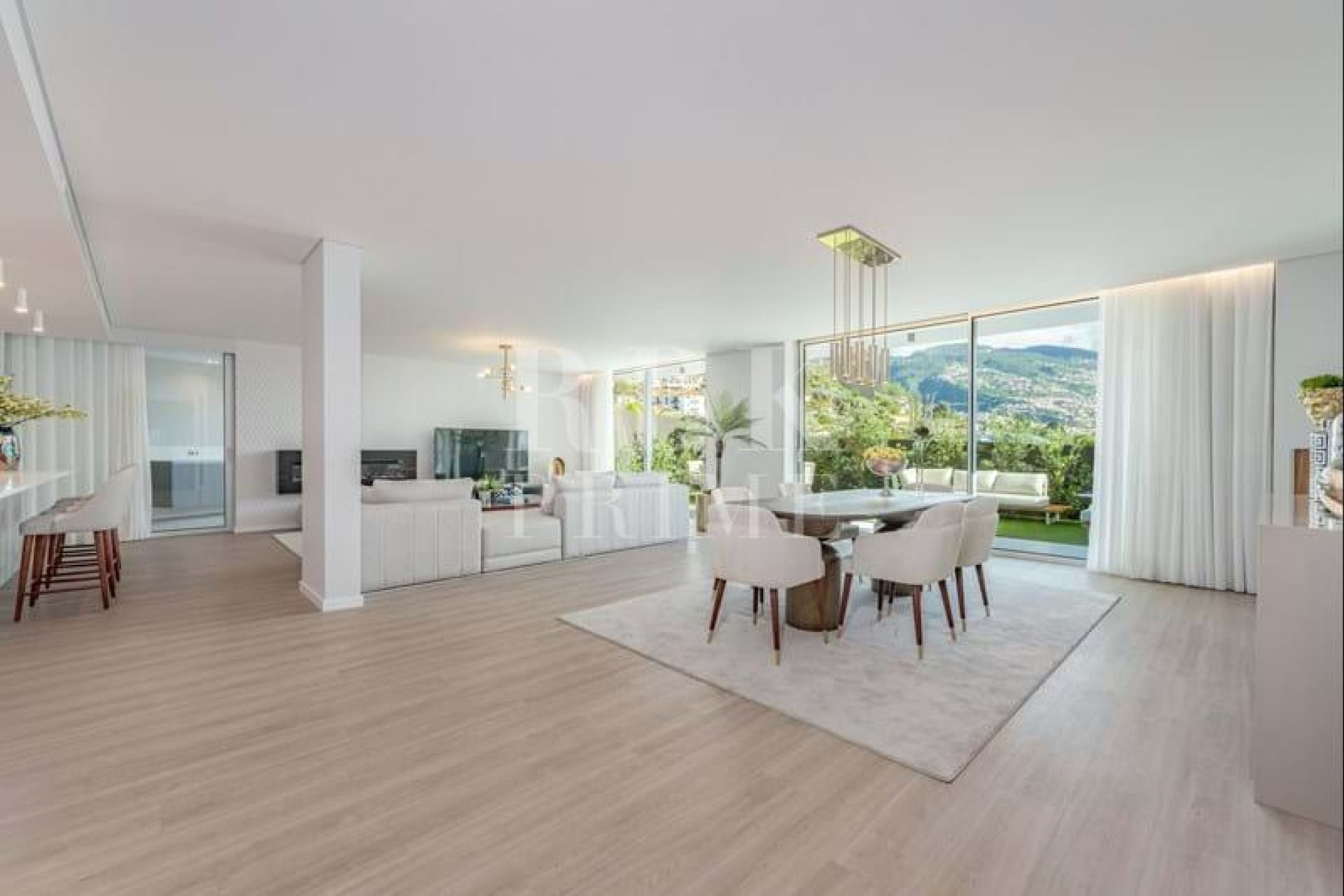 Reventa - apartment -
Madeira