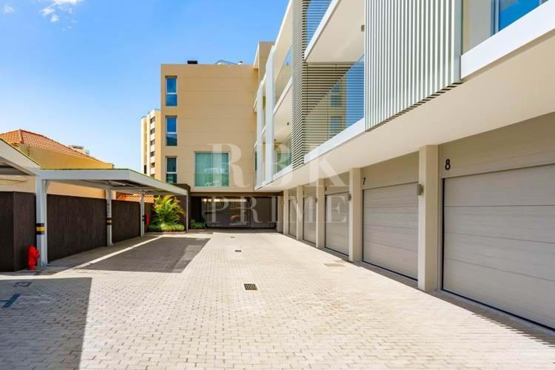 Reventa - apartment -
Madeira