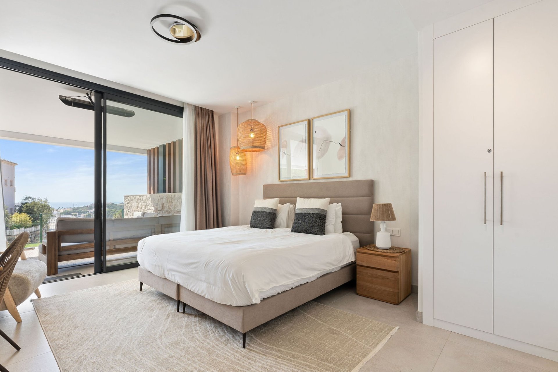 Reventa - apartment -
Marbella - Elviria