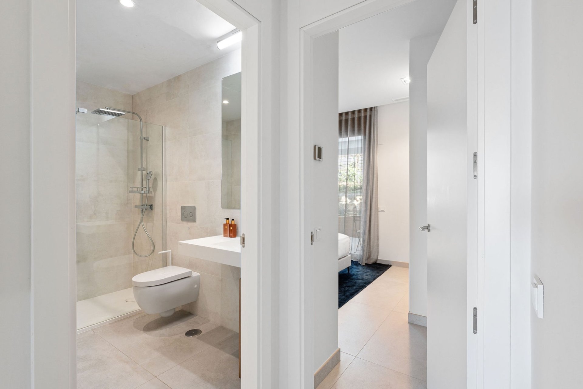 Reventa - apartment -
Marbella - Elviria