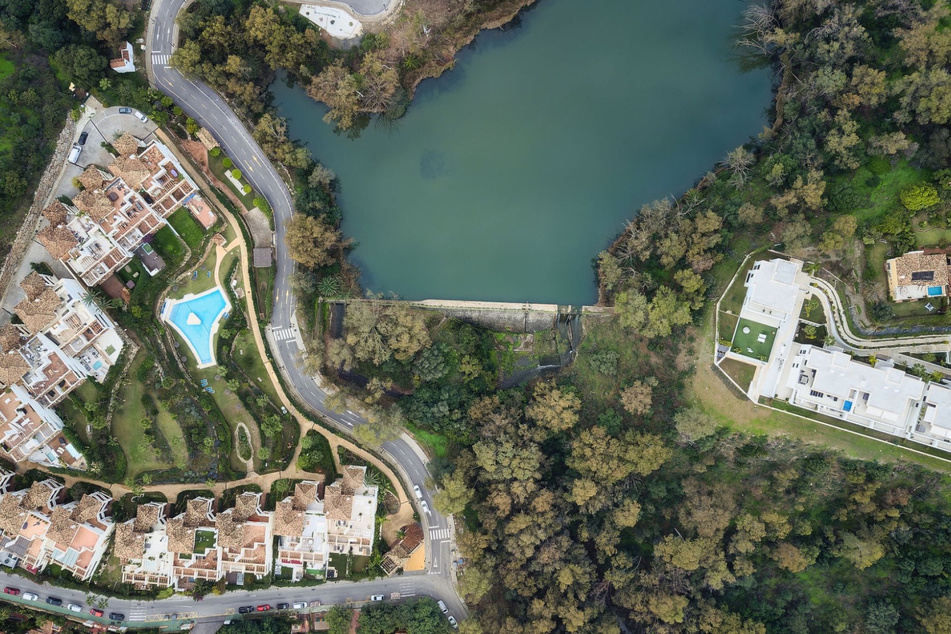 Reventa - apartment -
Marbella - Nueva Andalucía