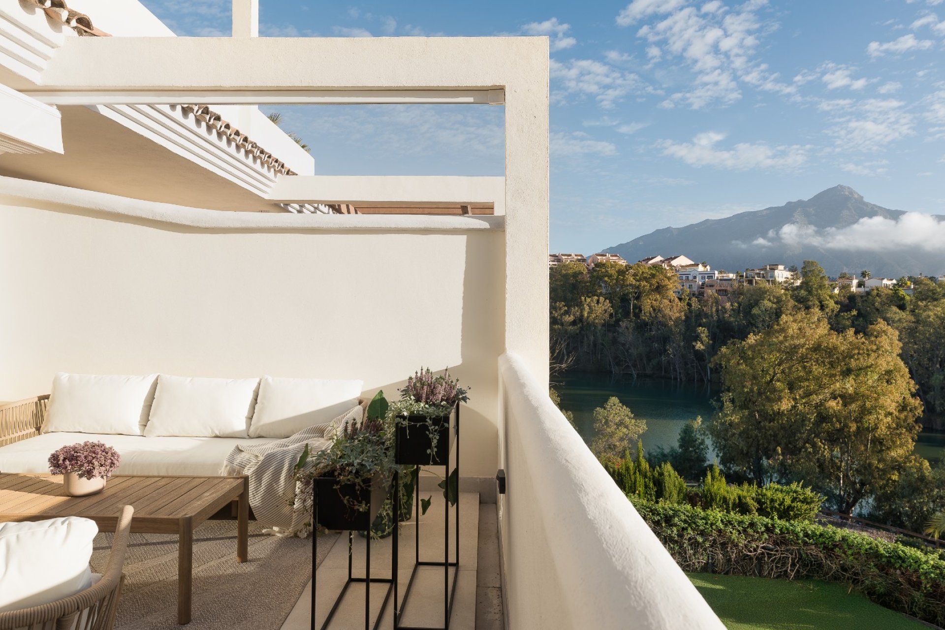 Reventa - apartment -
Marbella - Nueva Andalucía