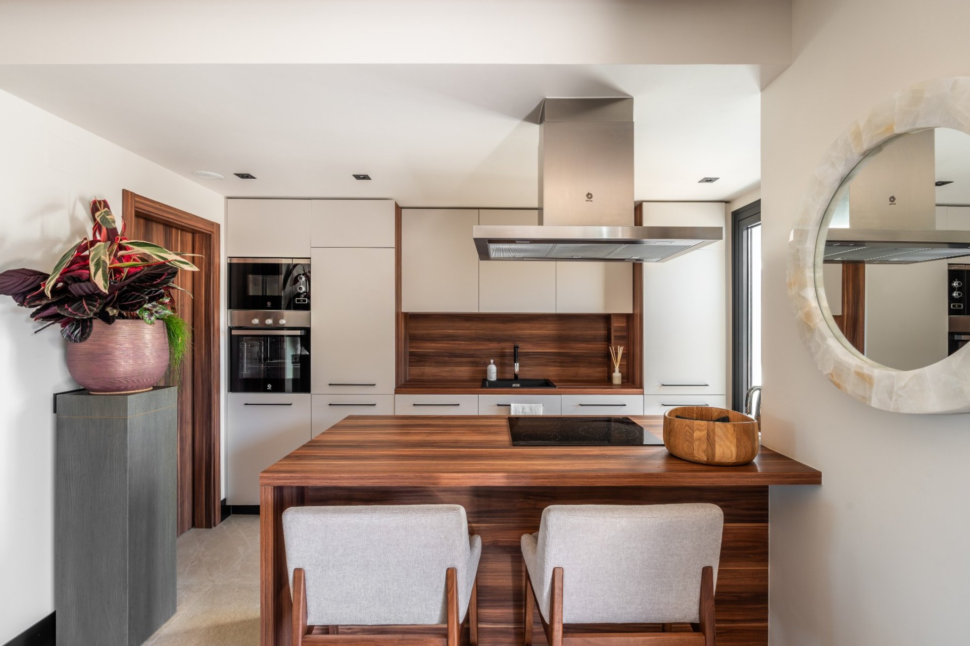 Reventa - apartment -
Marbella - Nueva Andalucía