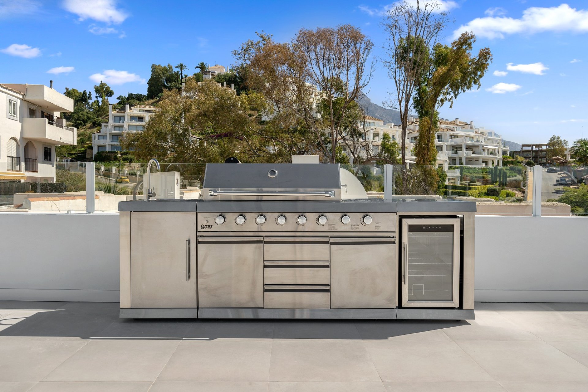 Reventa - apartment -
Marbella - Nueva Andalucía