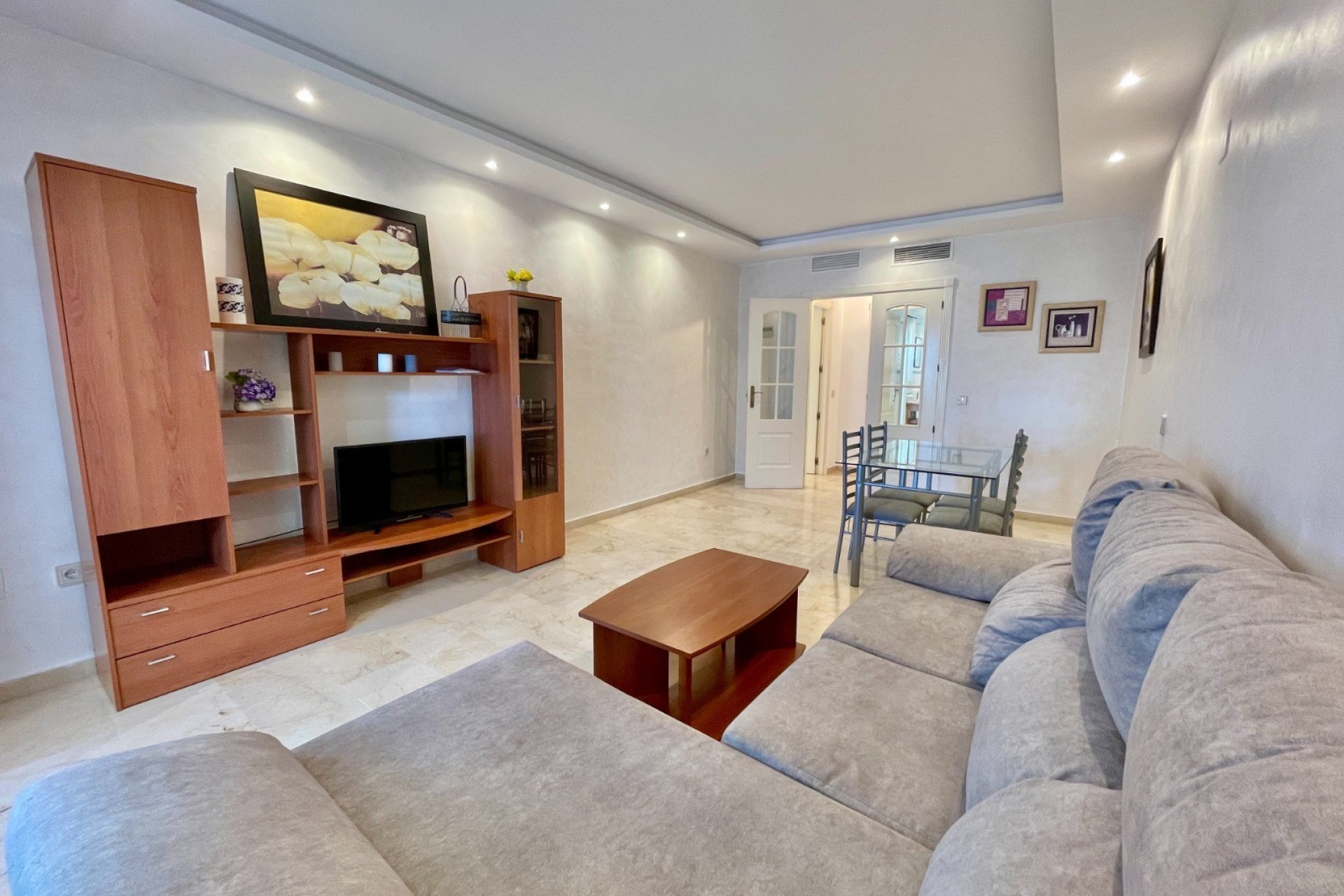 Reventa - apartment -
Marbella - Puerto Banús