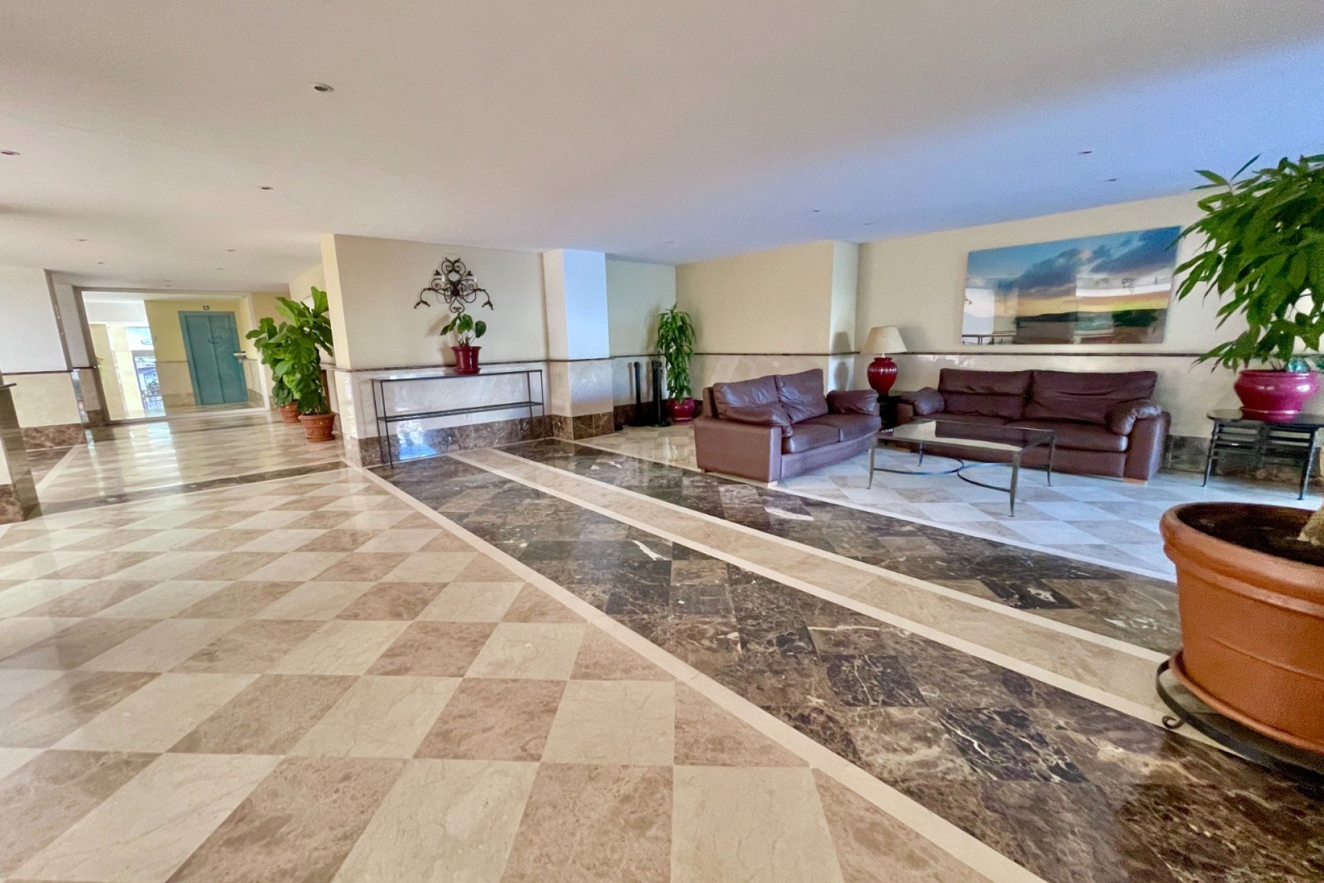 Reventa - apartment -
Marbella - Puerto Banús