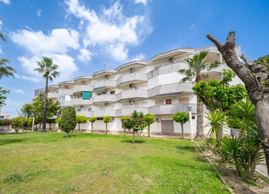 Reventa - apartment -
Orihuela Costa - Cabo Roig
