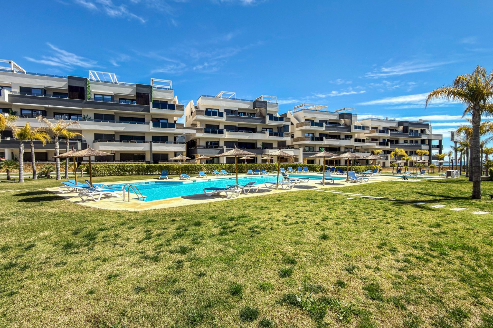 Reventa - apartment -
Orihuela Costa - Playa Flamenca