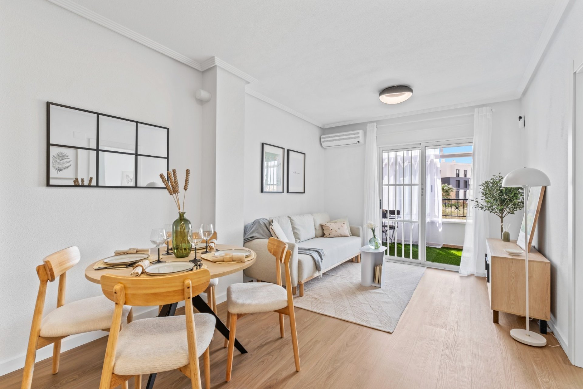 Reventa - apartment -
Orihuela Costa - Playa Flamenca