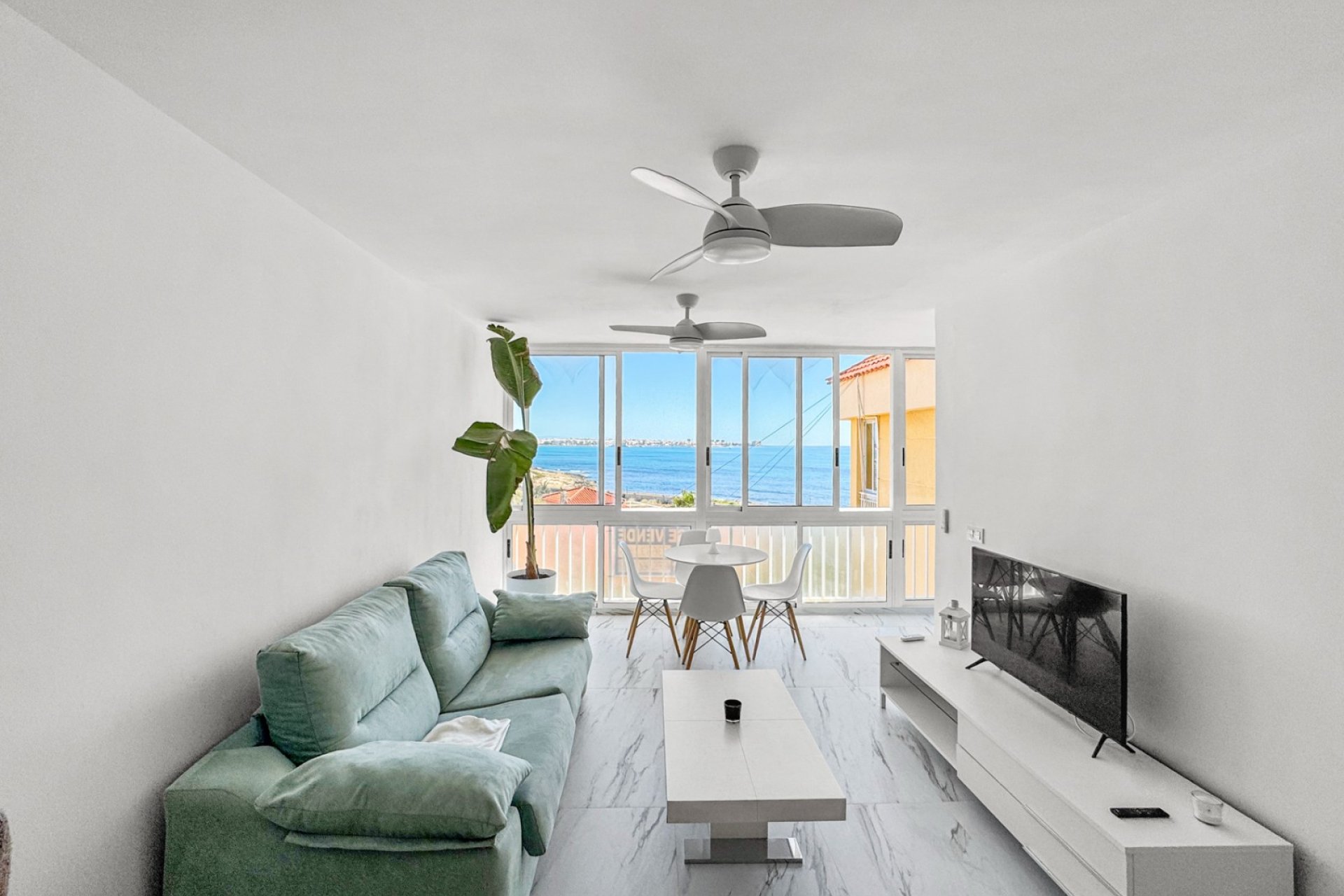 Reventa - apartment -
Orihuela Costa - Punta Prima