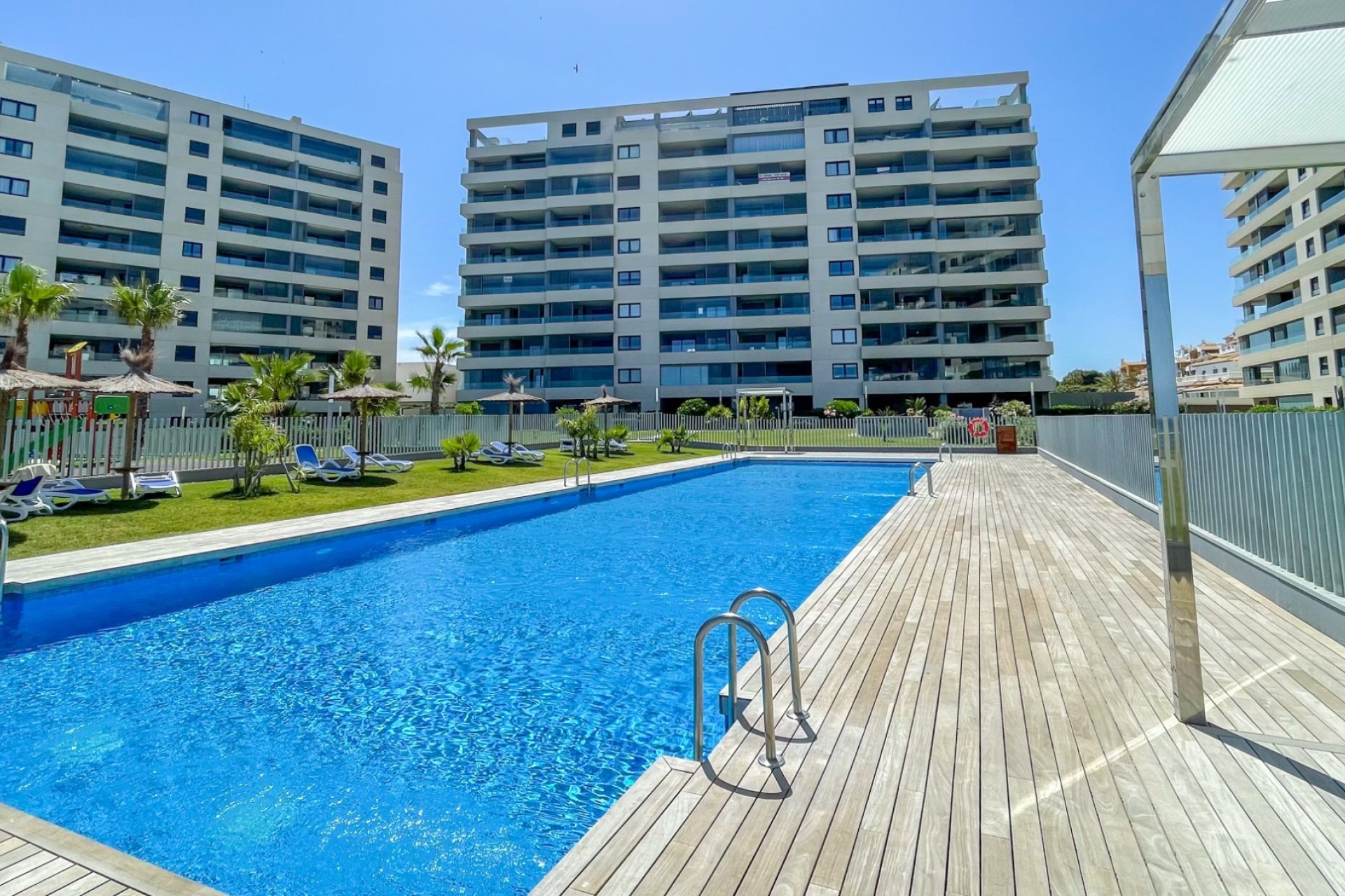 Reventa - apartment -
Orihuela Costa - Punta Prima