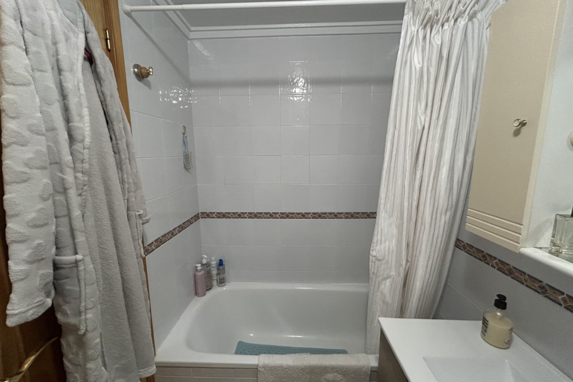 Reventa - apartment -
Orihuela Costa - Villamartín