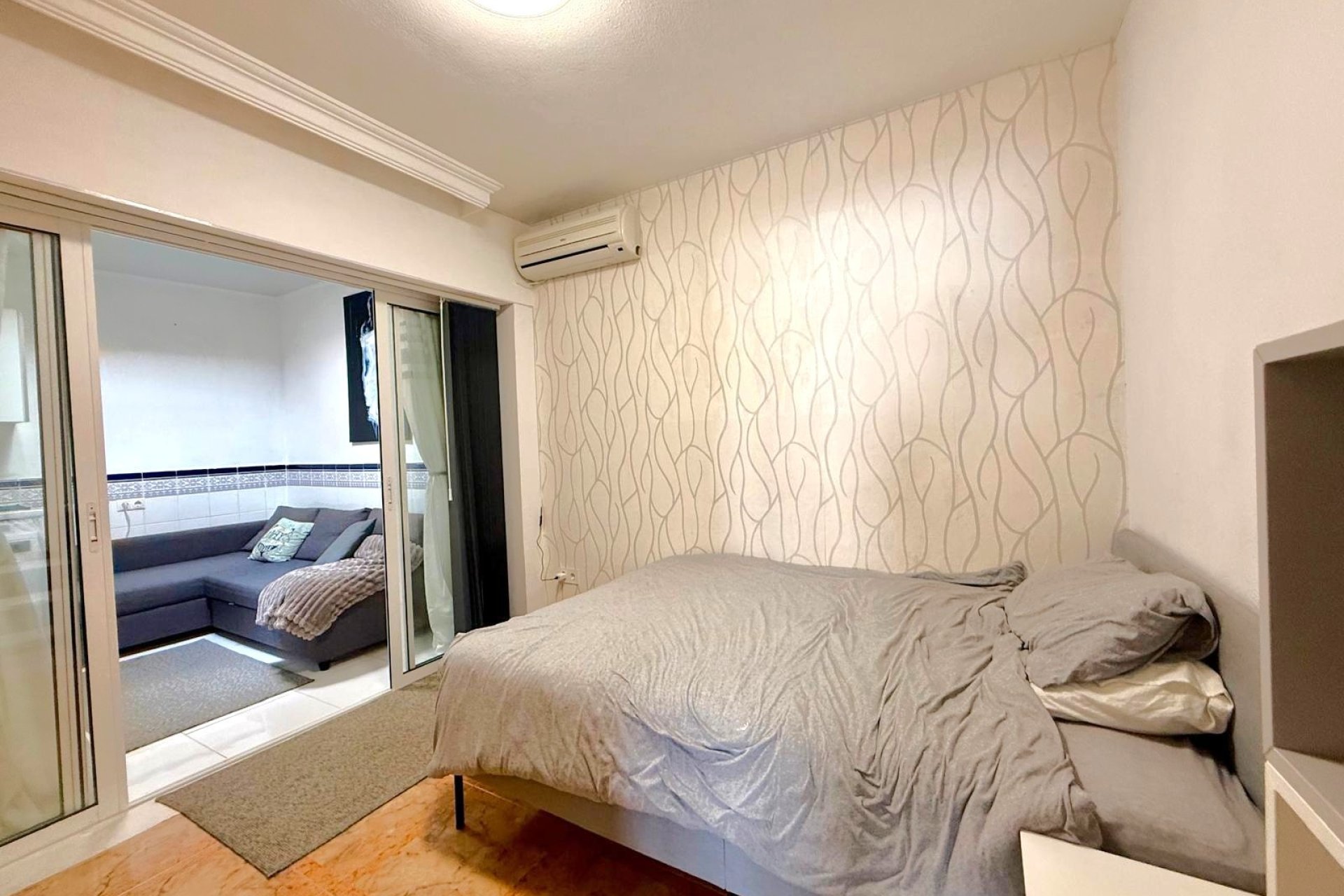Reventa - apartment -
Orihuela Costa - Villamartín